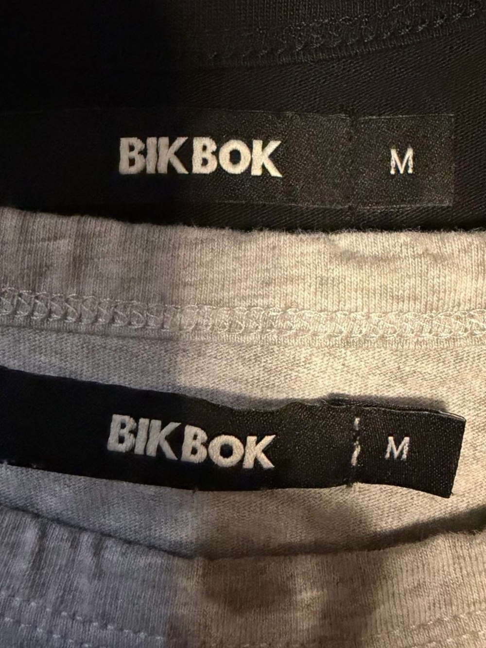 Tank top bundle - Picture 3 of 3